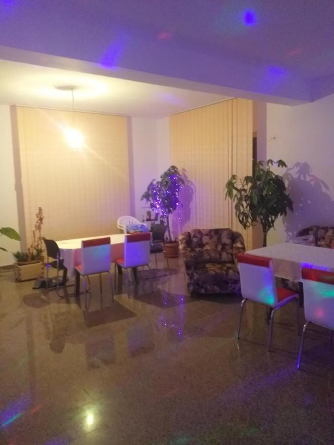 Vila Elena Si Ionut Breáza Kültér fotó